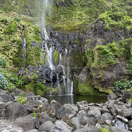 Moradia Terra Cha Sea View 1 To 4 Pers * Lomba (Flores)