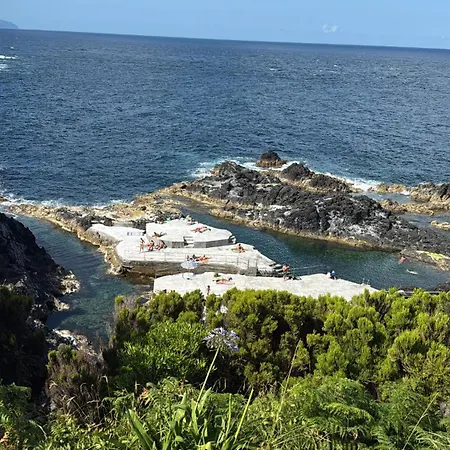 Moradia Terra Cha Sea View 1 To 4 Pers *