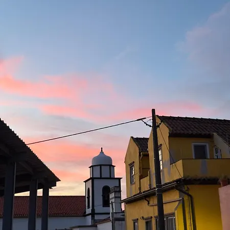 Moradia Terra Cha Sea View 1 To 4 Pers Lomba (Flores)