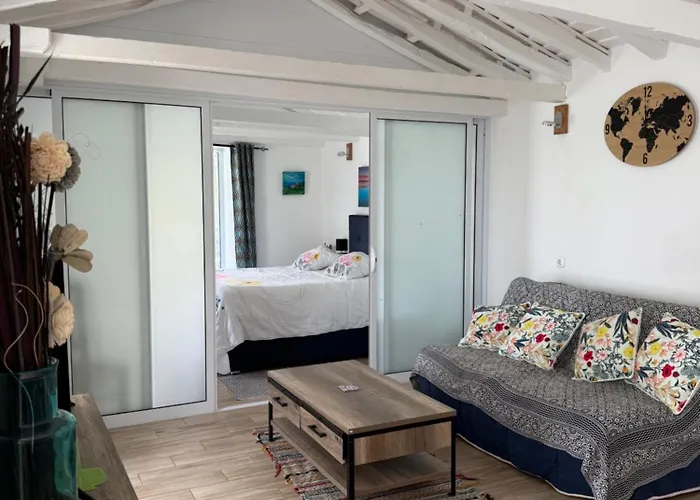 Moradia Flores Terra Chã *